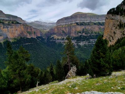 Paysages et forêts naturelles des Pyrénées : Ordesa et Mont perdu