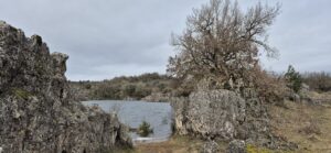 Lire la suite à propos de l’article Le lac temporaire des Rives, un phénomène spectaculaire du causse du Larzac